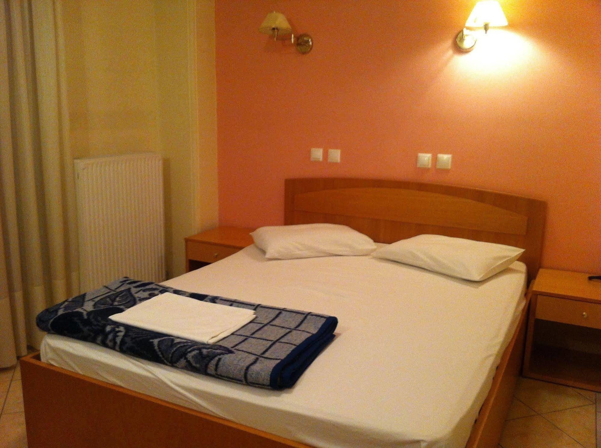 Cybele Guest Accommodation أثينا المظهر الخارجي الصورة